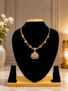 Vintage Stone Attigai Necklace