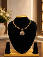 Vintage Stone Attigai Necklace