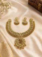 Kasu Malai with Stone Work