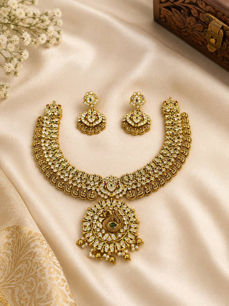 Kasu Malai with Stone Work