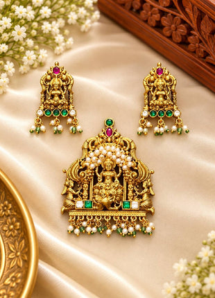 Dollar With Earring