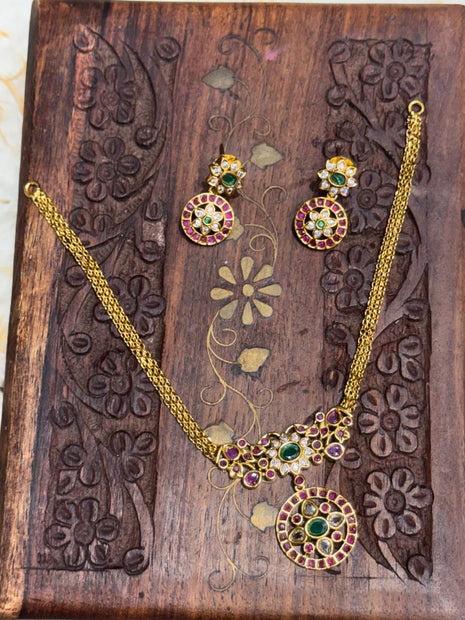 TEMPLE WITH CHOKER NECKLACE  JEWELLERY