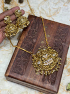 LONG DOLLAR CHAIN WITH EARRING