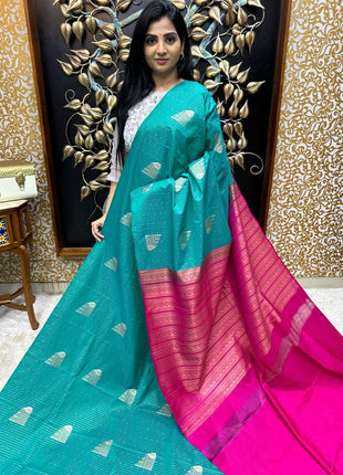 Border Less Vaira Oosi