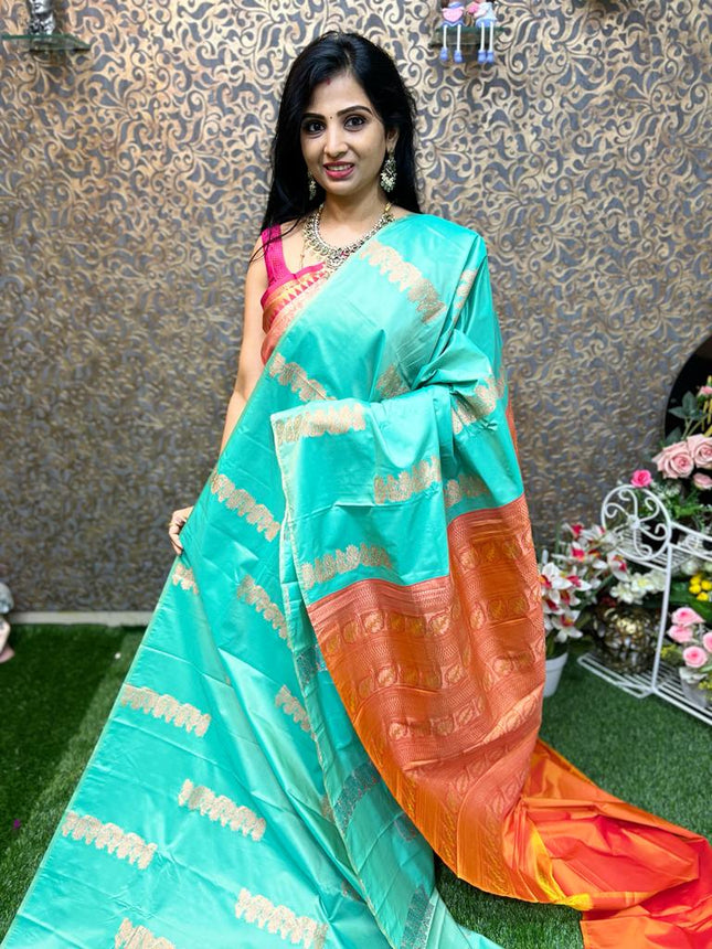 Border Less Kanchi Silk